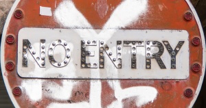 La UE aprueba cierre de webs sin orden judicial en ley de protección de consumidores